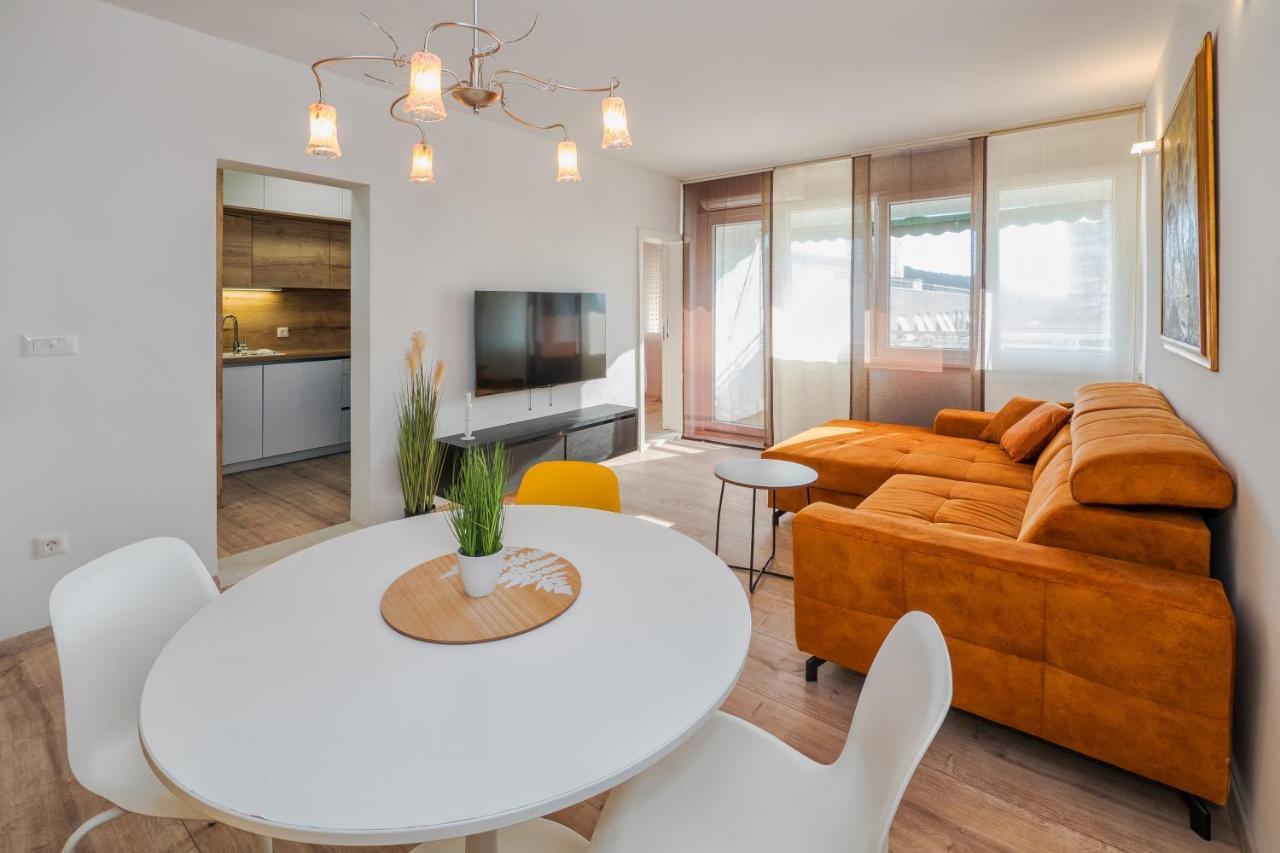 3-Bedroom Sea View Apartment - Balcony, Elevator - Spinut, Split Buitenkant foto